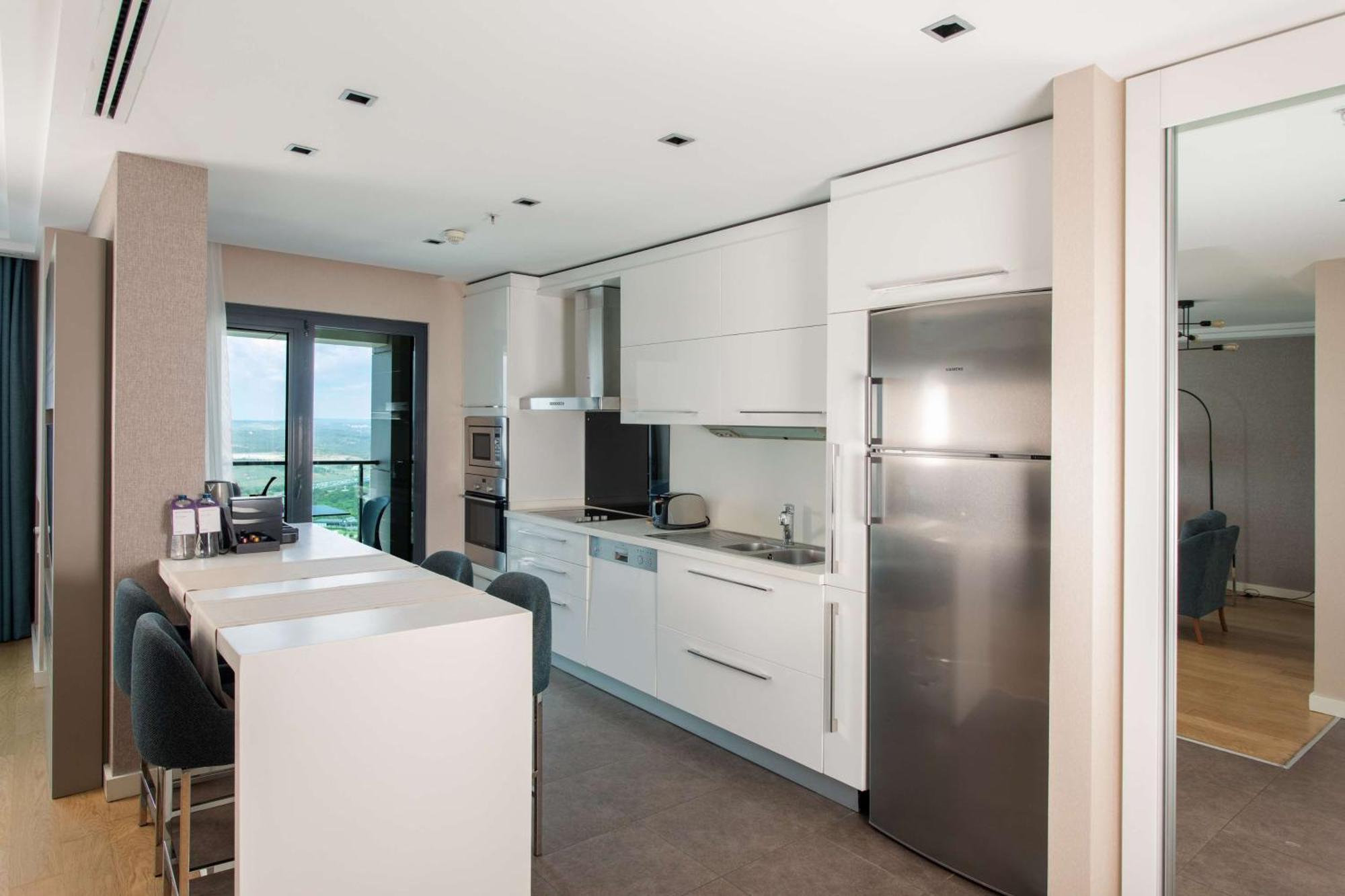 Hotel Radisson Residences Avrupa Tem Istanboel